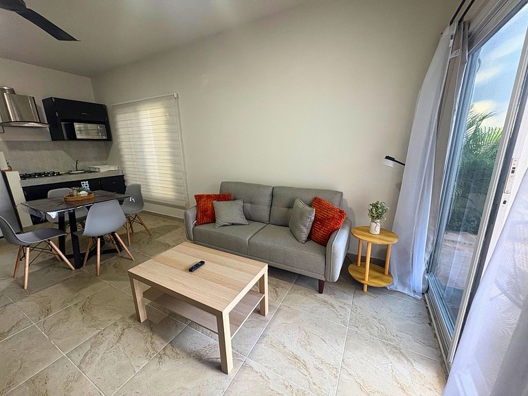 Depa 2-Rec (AC/Starlink) Alberca, Playa 1 cuadra